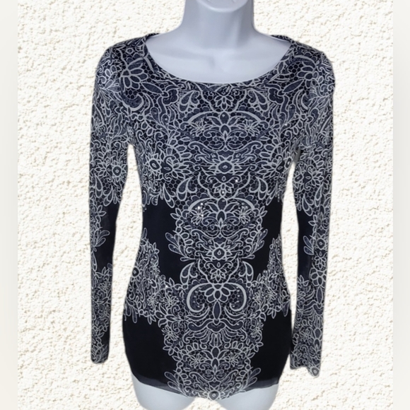 INC INTERNATIONAL CONCEPTS SEMI SHEER NYLON TOP-SMALL-FLORAL RHINESTONE - Picture 5 of 8